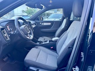 Volvo XC40 2023 PHEV T5 262hp AT Core 1.5-thumb-10