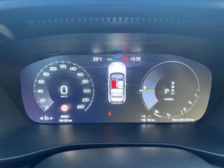 Volvo XC40 2023 PHEV T5 262hp AT Core 1.5-thumb-12