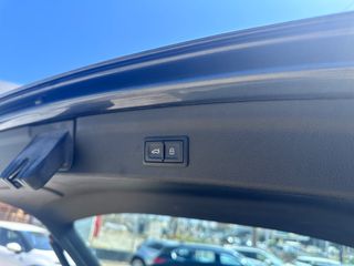 Audi Q3 2021 *S line* 45 TFSI  Plug-in e-- S tronic-- 245hp-thumb-17