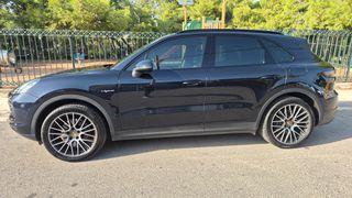 Porsche Cayenne 2020 E-HYBRID-thumb-1
