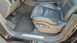 Porsche Cayenne 2020 E-HYBRID-thumb-17