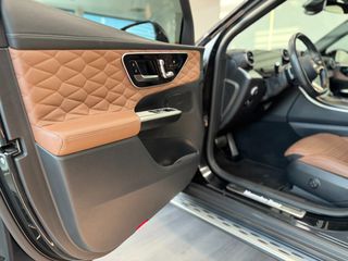 Mercedes-Benz GLC 200 2023 63 LOOK 4Matic-thumb-33
