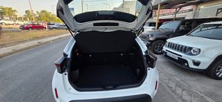 Toyota Yaris Cross 2023 1.5 HYBRID BI TONE/ΔΕΡΜΑΤΙΝΟ ΣΑΛΟΝΙ/ΕΛΛΗΝΙΚΟ-thumb-17