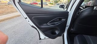 Toyota Yaris Cross 2023 1.5 HYBRID BI TONE/ΔΕΡΜΑΤΙΝΟ ΣΑΛΟΝΙ/ΕΛΛΗΝΙΚΟ-thumb-28
