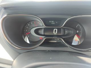 Renault Captur 2018 Limited-thumb-42