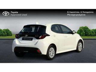 Toyota Yaris 2022 ACTIVE STEEL-thumb-6