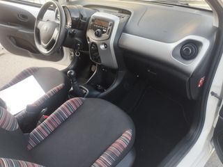 Citroen C1 2015 1.2 euro 6 book service-thumb-6