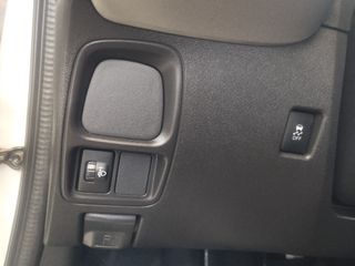 Citroen C1 2015 1.2 euro 6 book service-thumb-16
