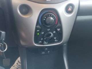 Citroen C1 2015 1.2 euro 6 book service-thumb-18