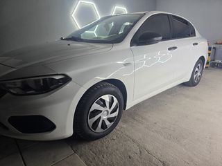 Fiat Tipo 2016-thumb-10
