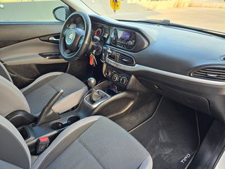 Fiat Tipo 2016-thumb-13