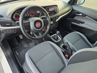 Fiat Tipo 2016-thumb-16