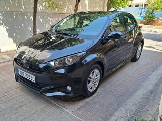 Toyota Yaris 2024 1.5 Active AUTOMATİC Ελληνικό μονο Βενζίνη  με εγγύηση-thumb-1