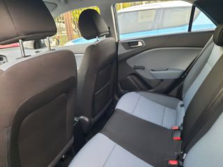 Hyundai i 20 2017 * 1.2 CLASSIC *113000km* Α' ΧΕΡΙ* ΑΨΟΓΟ*-thumb-9