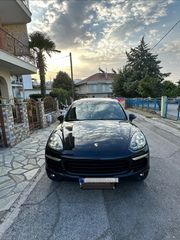 Porsche Cayenne 2016