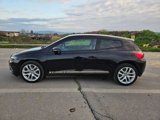 Volkswagen Scirocco 2010 TSI-thumb-6