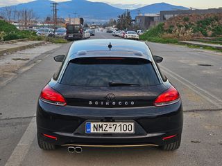 Volkswagen Scirocco 2010 TSI-thumb-7
