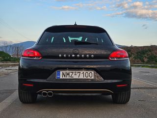 Volkswagen Scirocco 2010 TSI-thumb-8
