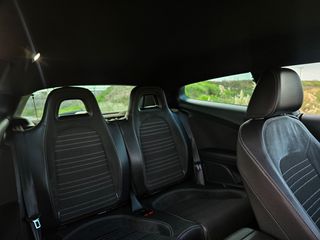 Volkswagen Scirocco 2010 TSI-thumb-19