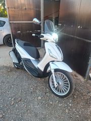Piaggio Beverly 300i 2011-thumb-2