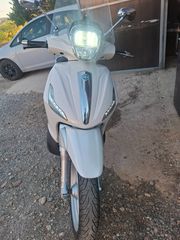 Piaggio Beverly 300i 2011-thumb-3
