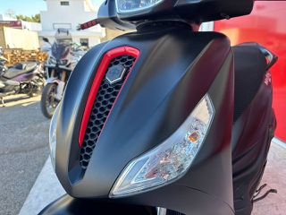Piaggio Medley 150 2021 S-thumb-10