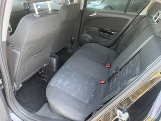 Opel Corsa 2012-thumb-13