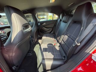 Mercedes-Benz A 180 2016 1.6 Full Extra Facelift Book Service-thumb-25
