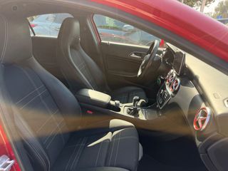Mercedes-Benz A 180 2016 1.6 Full Extra Facelift Book Service-thumb-31