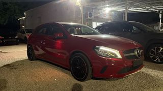 Mercedes-Benz A 180 2016 1.6 Full Extra Facelift Book Service-thumb-35