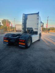 Volvo 2013 FH 13-thumb-3