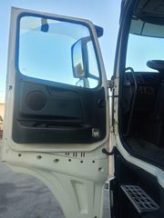 Volvo 2013 FH 13-thumb-6