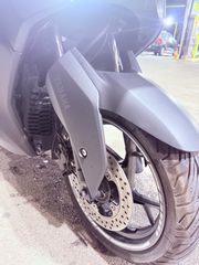 Yamaha XMAX 125 2024-thumb-17