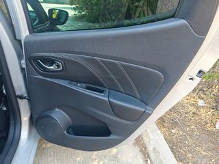 Renault Clio 2016 Initiale Paris Panorama-thumb-35