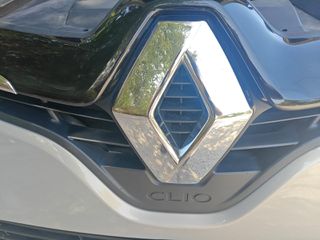 Renault Clio 2016 Initiale Paris Panorama-thumb-15