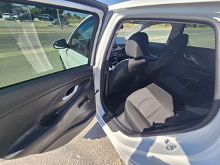Hyundai i 30 2019 1.4-thumb-17