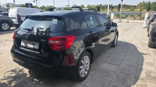 Mercedes-Benz A 160 2014-thumb-6