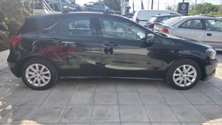 Mercedes-Benz A 160 2014-thumb-7