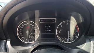 Mercedes-Benz A 160 2014-thumb-14