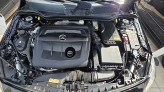 Mercedes-Benz A 160 2014-thumb-18