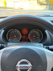 Nissan Qashqai 2010-thumb-10