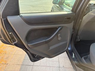 Ford Focus 2007 1.4 80HP-thumb-10