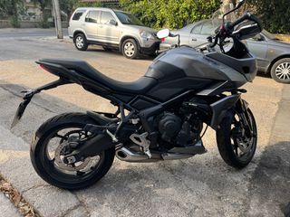 Triumph Tiger 660 2023-thumb-1