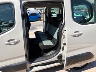 Citroen Berlingo 2021 1.2 110HP MULTISPACE-thumb-10