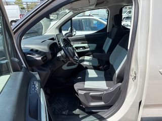 Citroen Berlingo 2021 1.2 110HP MULTISPACE-thumb-12