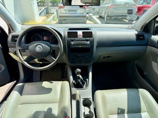 Volkswagen Golf 2005 1.6 FSI-thumb-6