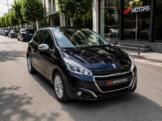 Peugeot 208 2018 1.2 VTi Style