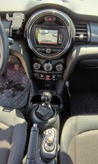 Mini Cooper D 2017-thumb-10