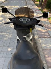 Yamaha XMAX 250 2009-thumb-6