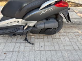 Yamaha XMAX 250 2009-thumb-4